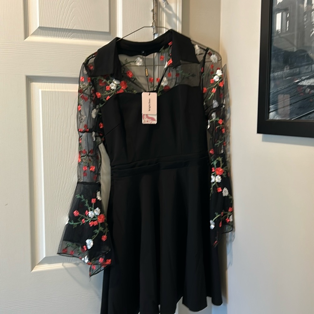 Pretty cocktail dress new with tags
